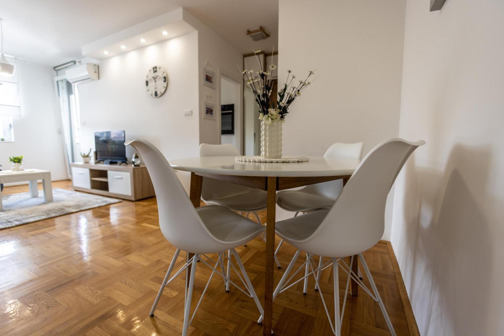 Apartmani Hemera Valjevo Exterior photo